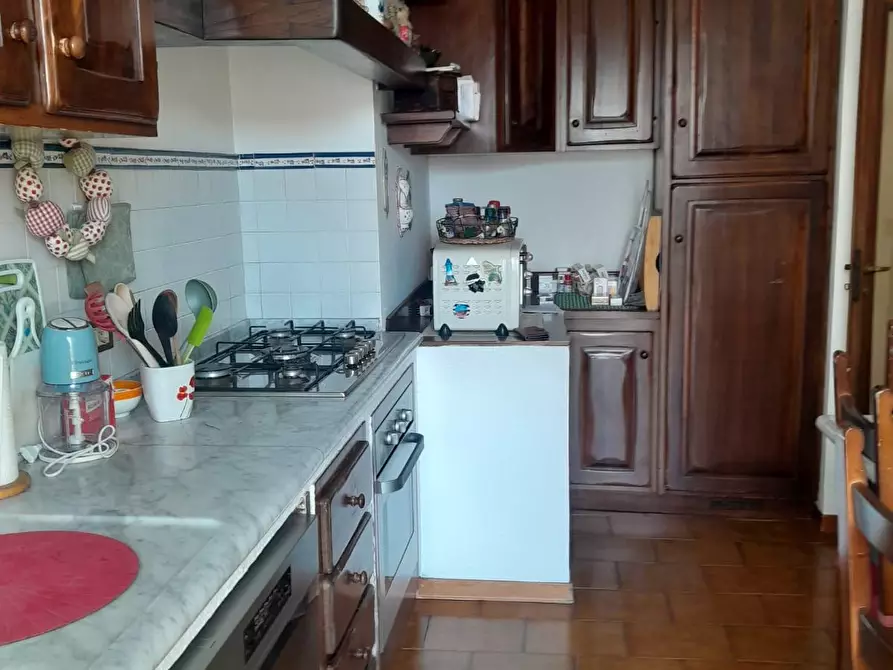 Immagine 8 di Appartamento in vendita  a Livorno