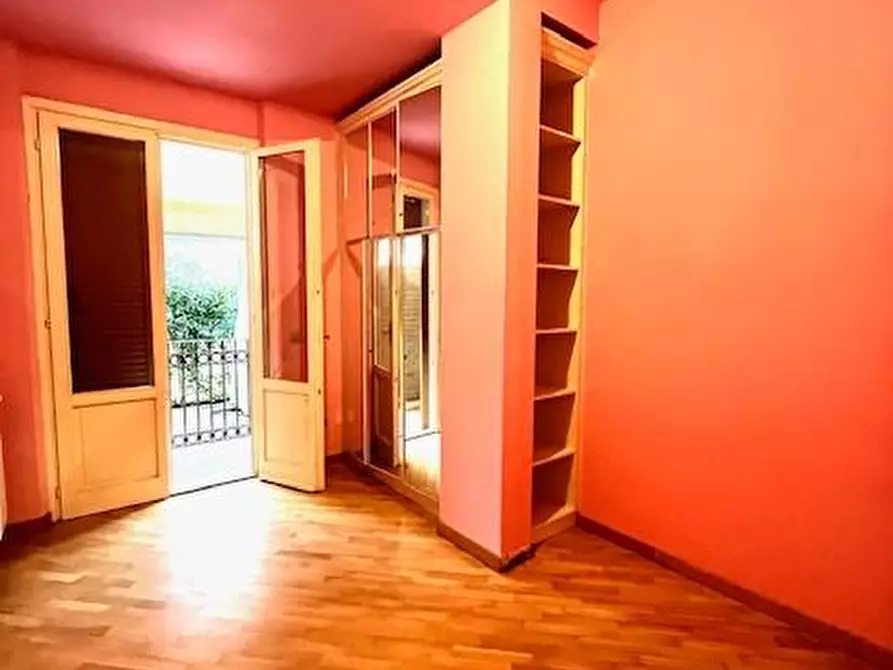 Immagine 19 di Appartamento in vendita  a Viareggio