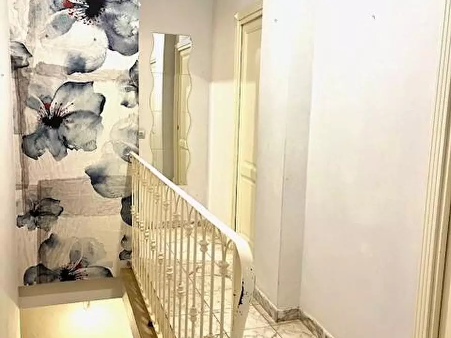 Immagine 8 di Appartamento in vendita  a Viareggio