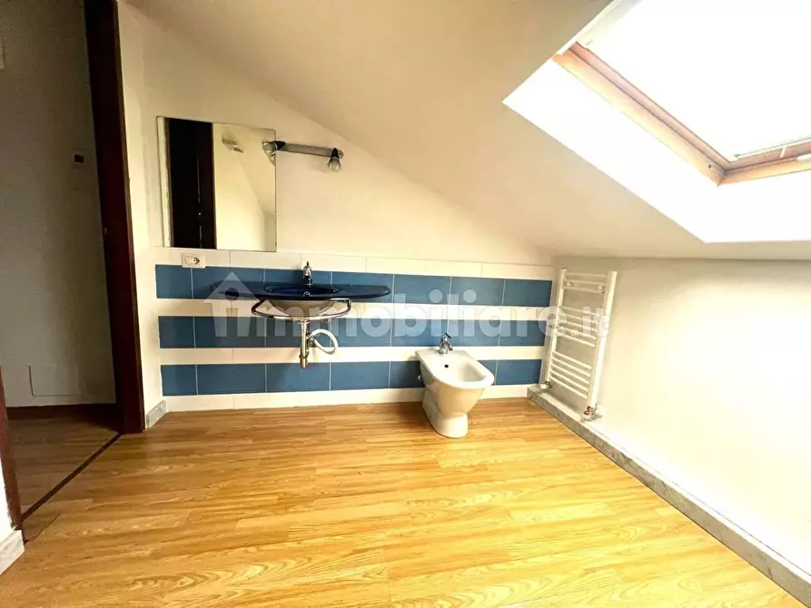 Immagine 14 di Villetta a schiera in vendita  a Carrara