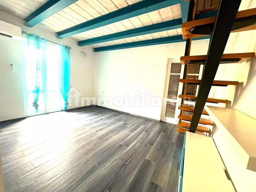 Immagine 12 di Villetta a schiera in vendita  a Carrara