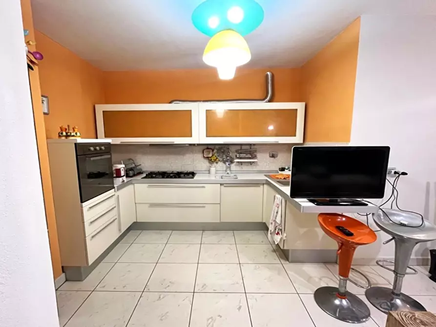 Immagine 6 di Appartamento in vendita  a San Gimignano