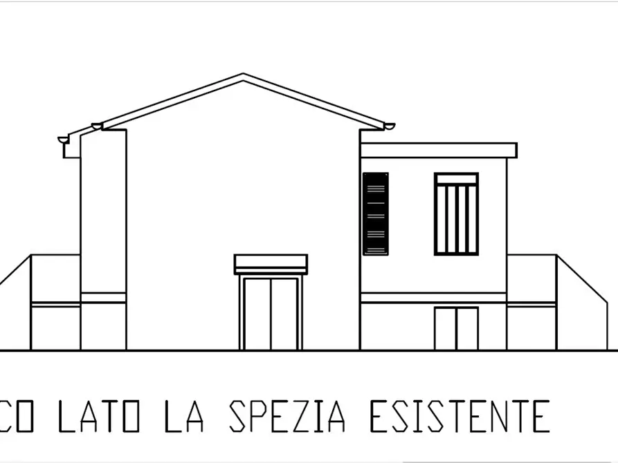 Immagine 5 di Casa indipendente in vendita  a Carrara