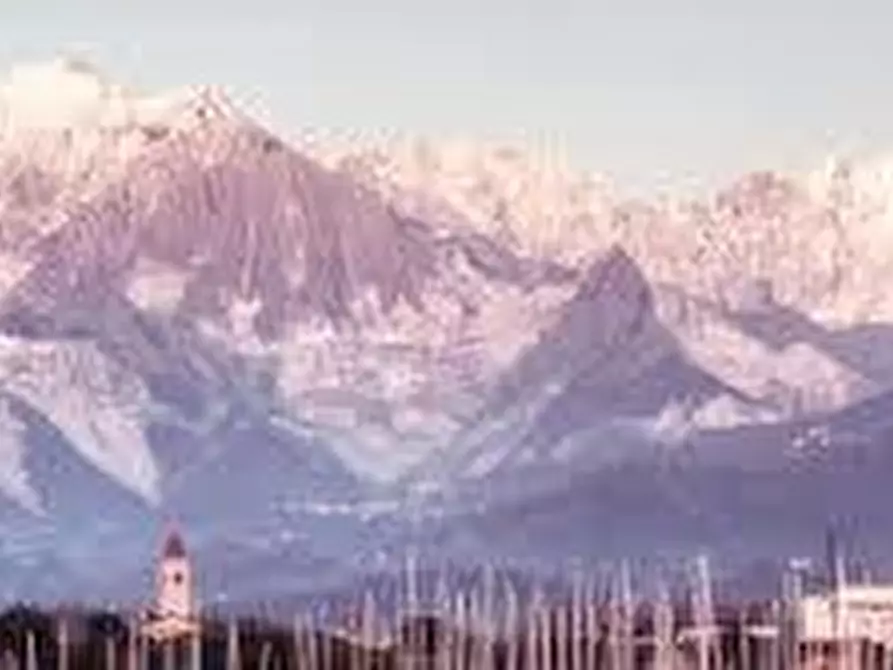 Immagine 20 di Casa indipendente in vendita  a Carrara