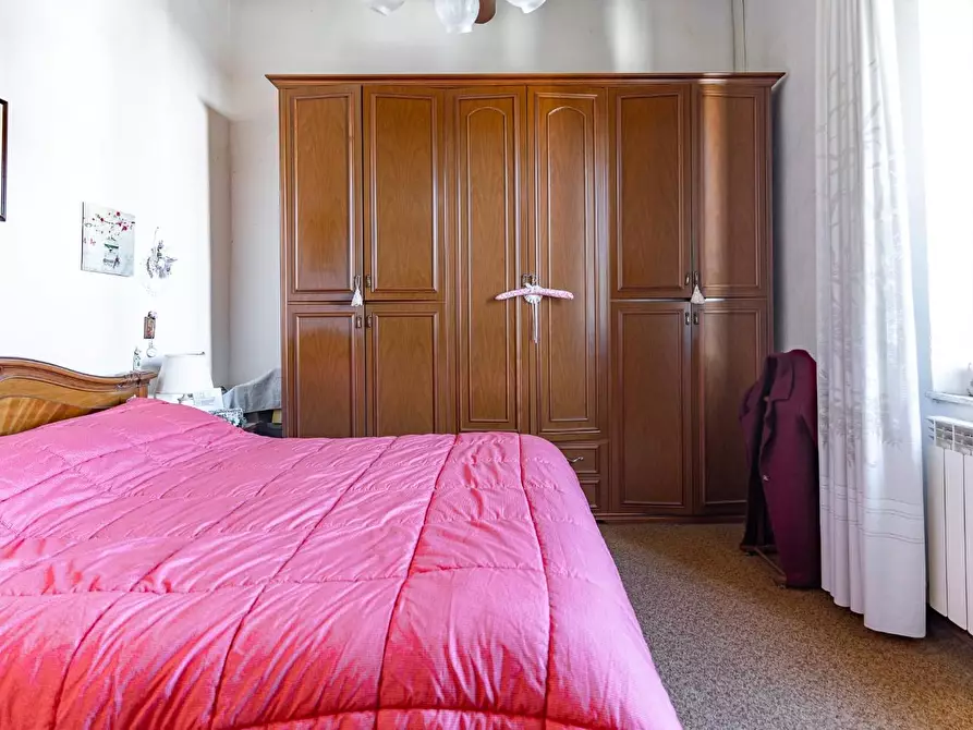 Immagine 15 di Palazzo in vendita  a Empoli