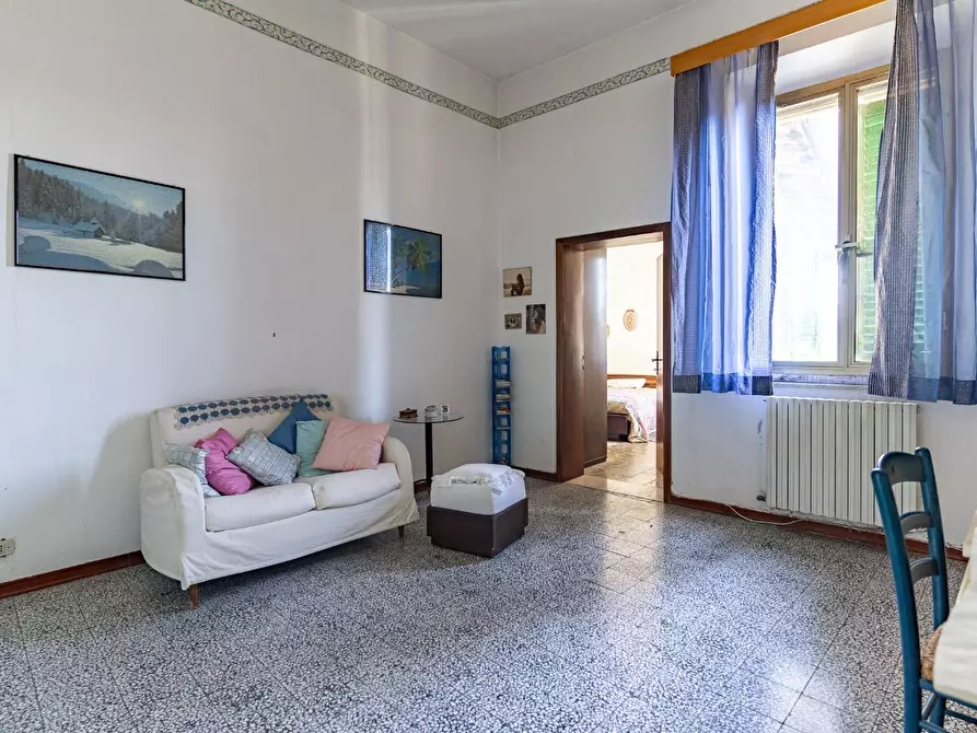 Immagine 24 di Palazzo in vendita  a Empoli