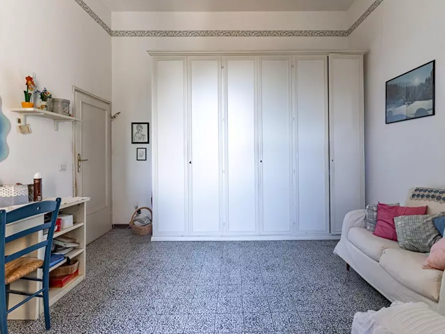 Immagine 26 di Palazzo in vendita  a Empoli