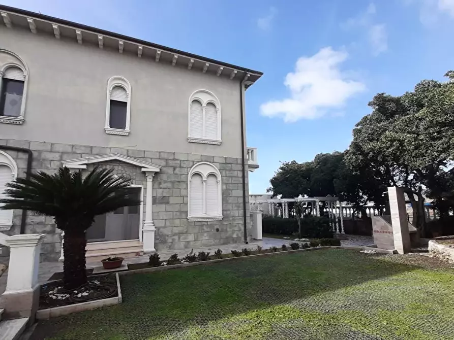 Immagine 68 di Appartamento in vendita  a Rosignano Marittimo
