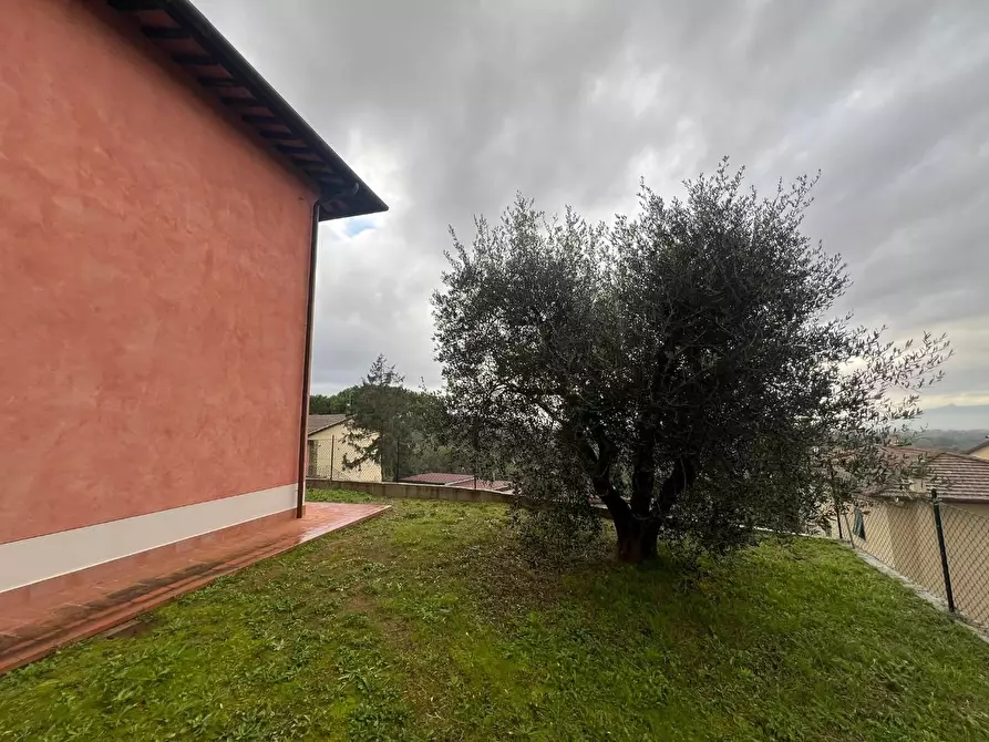 Immagine 30 di Villetta a schiera in vendita  a Montopoli In Val D'arno