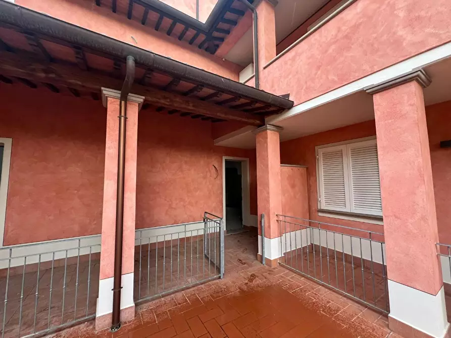 Immagine 5 di Villetta a schiera in vendita  a Montopoli In Val D'arno