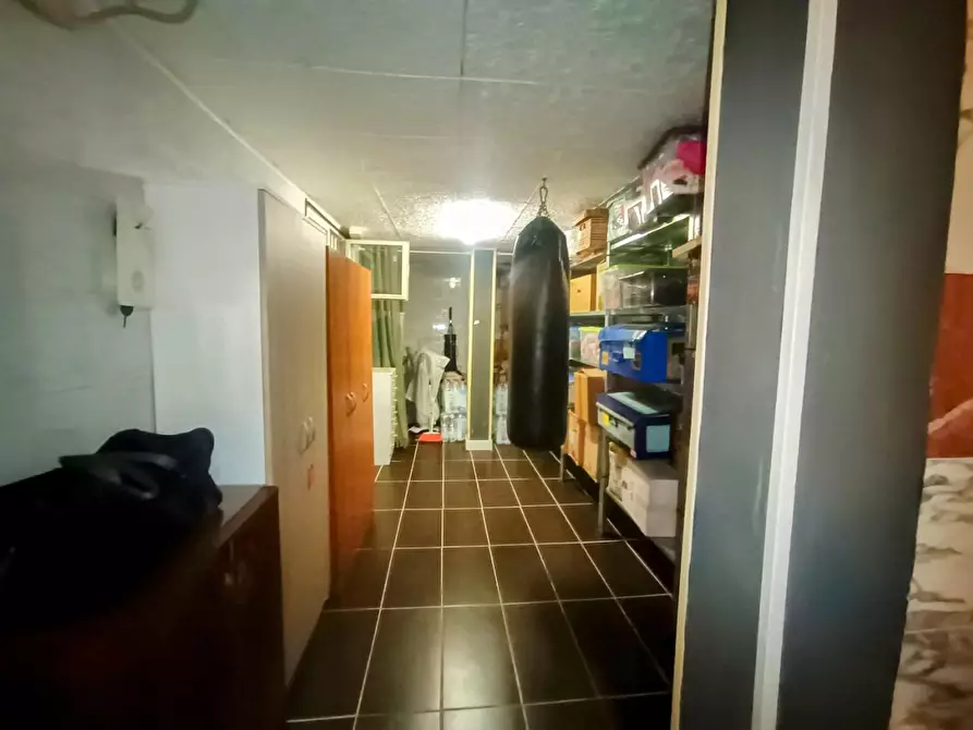 Immagine 22 di Villetta a schiera in vendita  a Massa