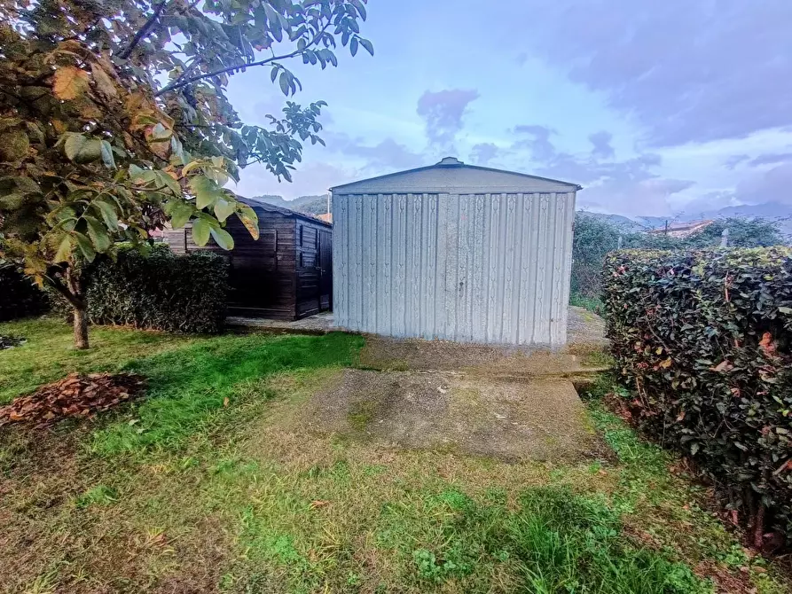 Immagine 31 di Villetta a schiera in vendita  a Massa