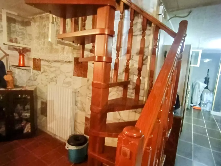 Immagine 26 di Villetta a schiera in vendita  a Massa