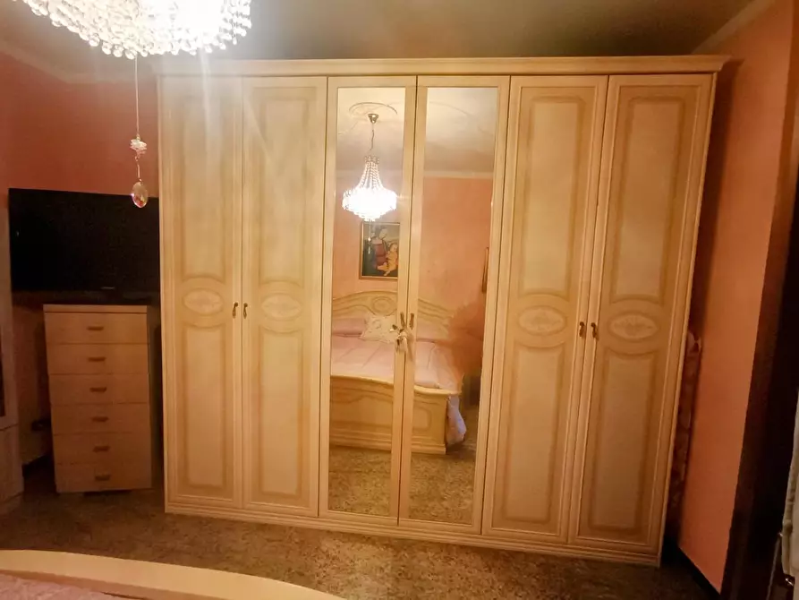 Immagine 14 di Villetta a schiera in vendita  a Massa