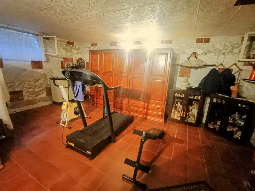 Immagine 20 di Villetta a schiera in vendita  a Massa