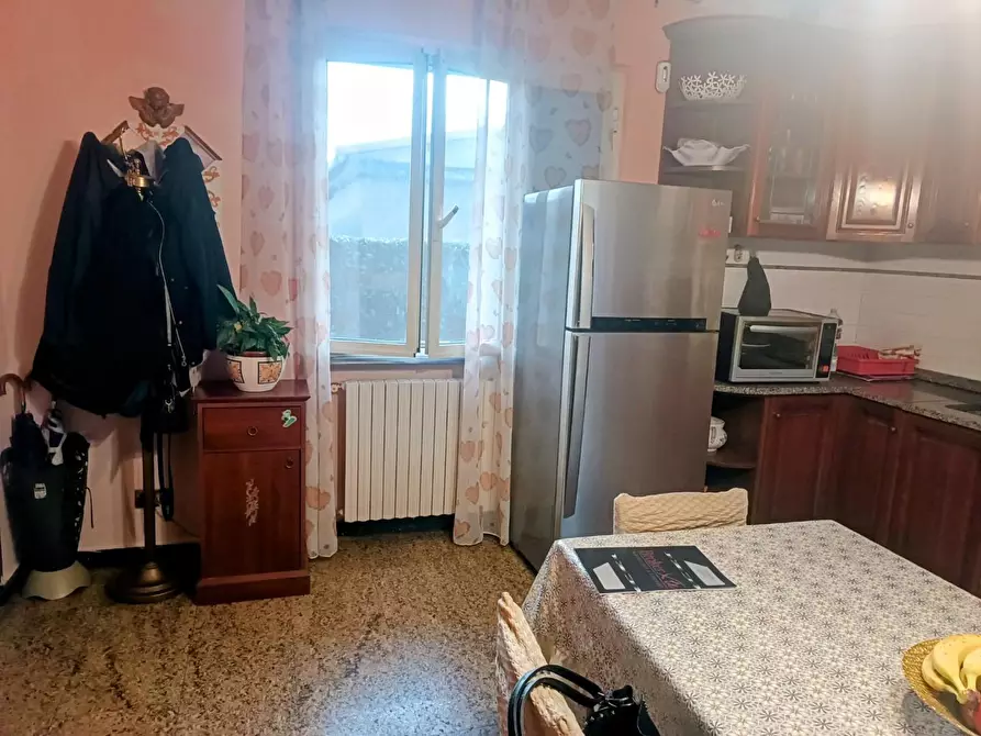 Immagine 27 di Villetta a schiera in vendita  a Massa