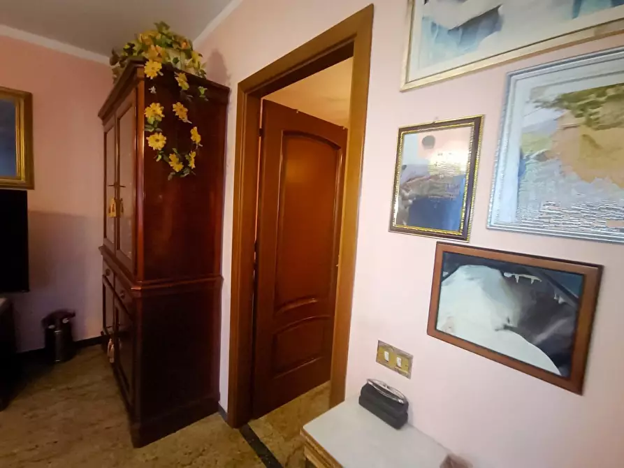 Immagine 11 di Villetta a schiera in vendita  a Massa