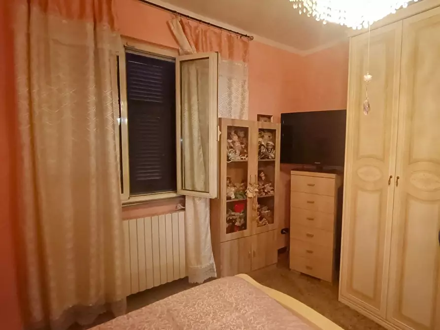 Immagine 13 di Villetta a schiera in vendita  a Massa