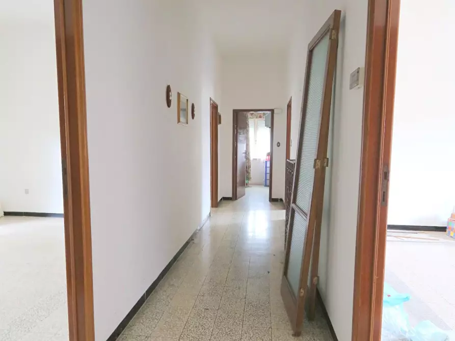 Immagine 9 di Casa bifamiliare in vendita  a Cascina