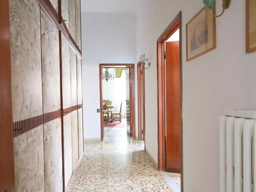 Immagine 8 di Casa bifamiliare in vendita  a Cascina