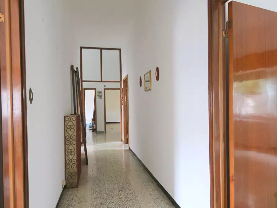 Immagine 10 di Casa bifamiliare in vendita  a Cascina