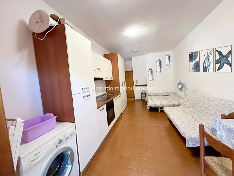 Immagine 6 di Appartamento in vendita  a Rosignano Marittimo