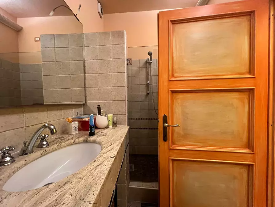 Immagine 15 di Porzione di casa in vendita  a Empoli