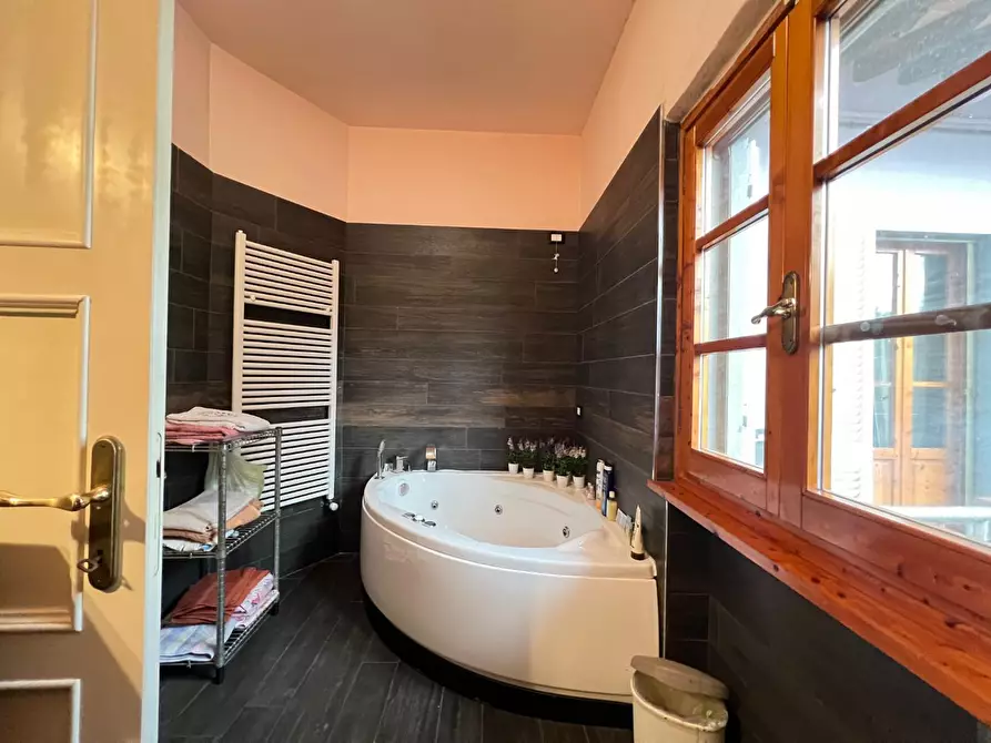 Immagine 24 di Porzione di casa in vendita  a Empoli