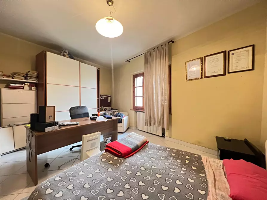 Immagine 28 di Porzione di casa in vendita  a Empoli