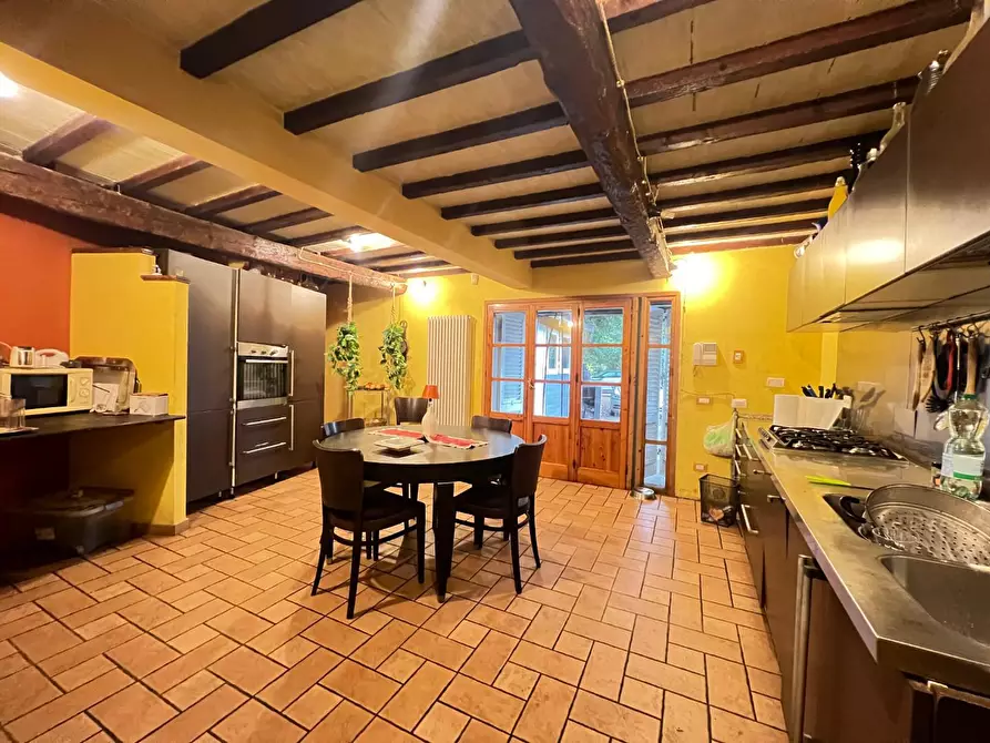 Immagine 10 di Porzione di casa in vendita  a Empoli