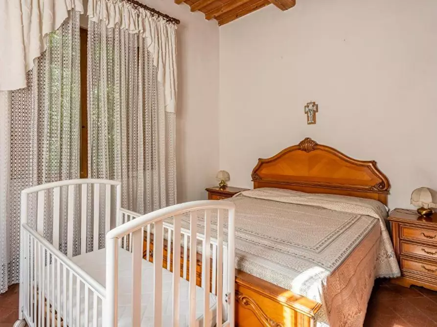 Immagine 22 di Villa in vendita  a Borgo A Mozzano