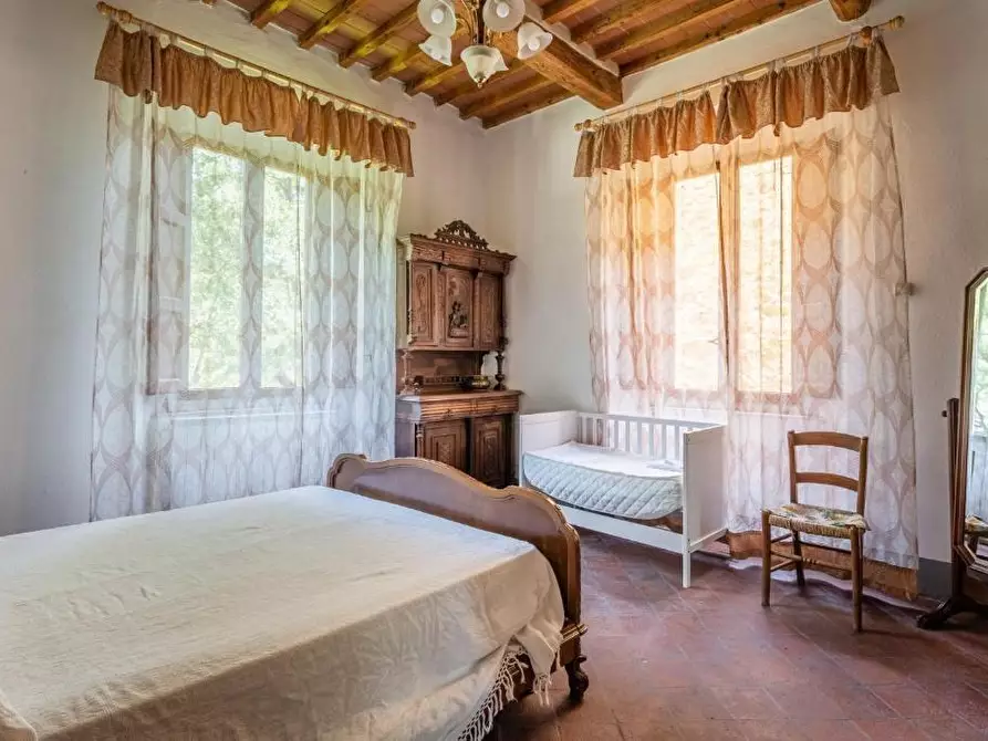 Immagine 19 di Villa in vendita  a Borgo A Mozzano