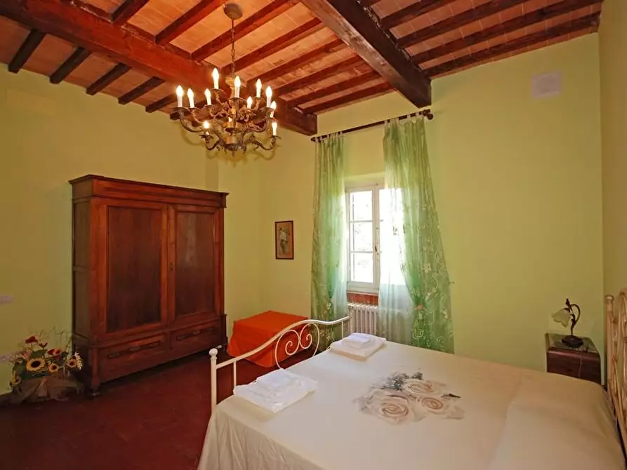 Immagine 13 di Casa colonica in vendita  a Certaldo