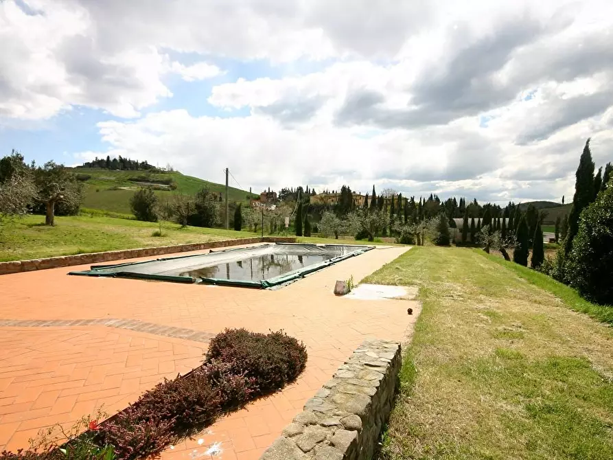 Immagine 19 di Casa colonica in vendita  a Certaldo