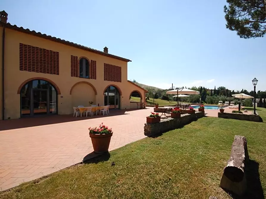 Immagine 5 di Casa colonica in vendita  a Certaldo