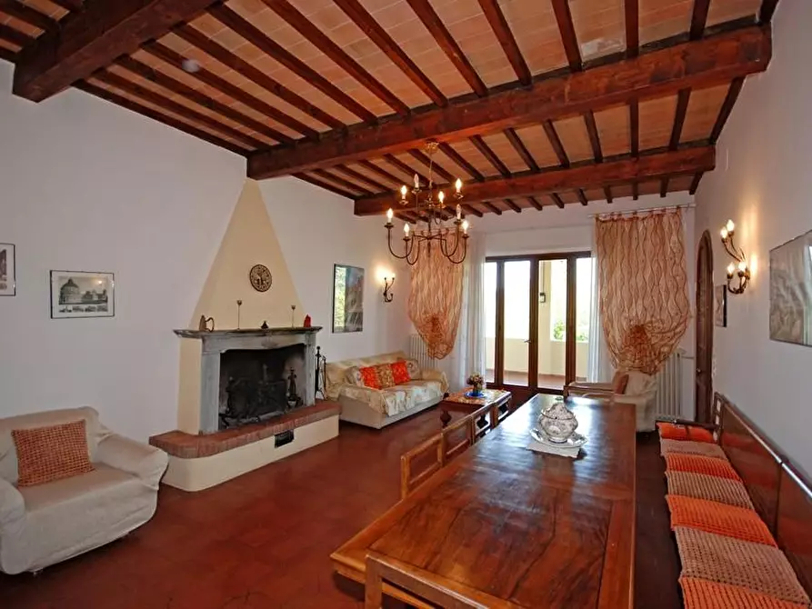 Immagine 3 di Casa colonica in vendita  a Certaldo