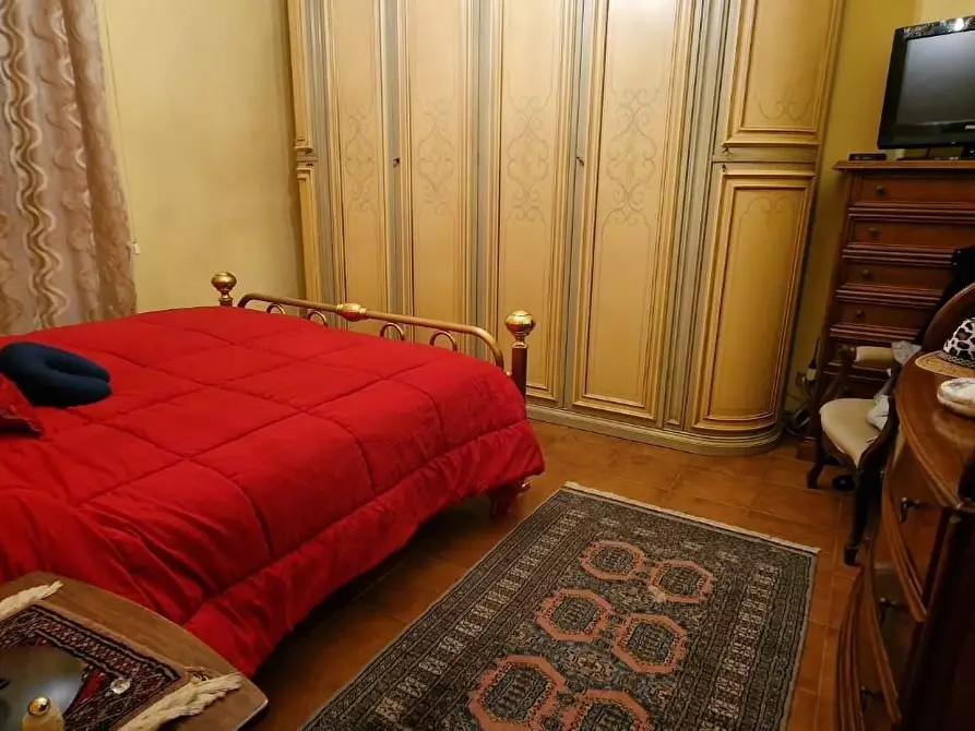 Immagine 16 di Appartamento in vendita  a Carrara