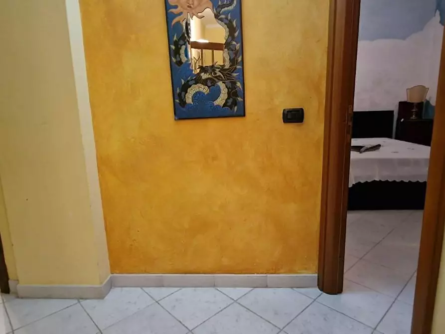 Immagine 2 di Appartamento in vendita  a Carrara