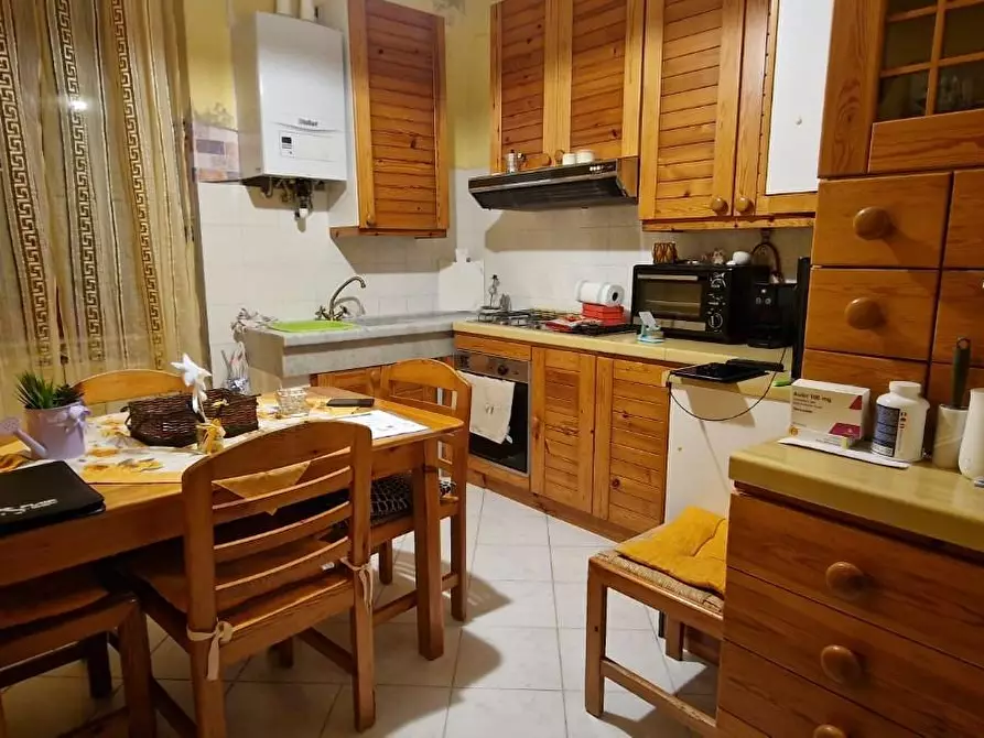 Immagine 17 di Appartamento in vendita  a Carrara