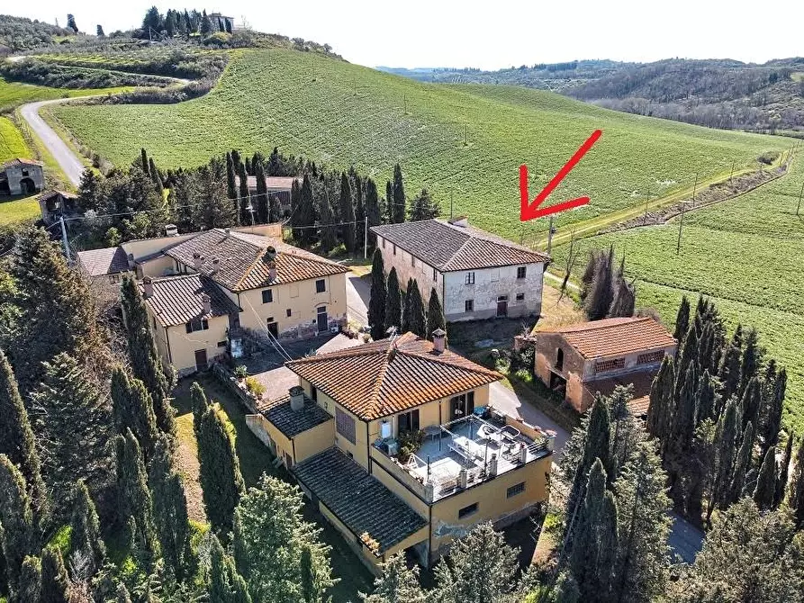 Immagine 4 di Casa colonica in vendita  a Certaldo