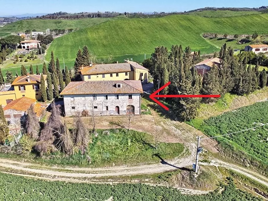 Immagine 2 di Casa colonica in vendita  a Certaldo