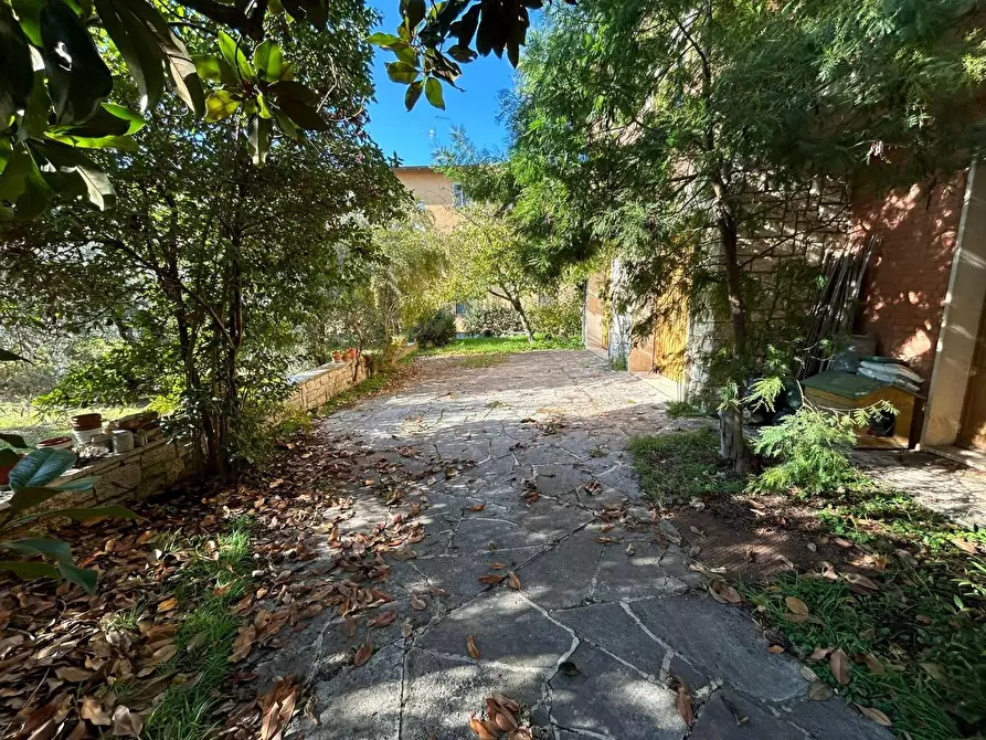 Immagine 7 di Casa bifamiliare in vendita  a Rapolano Terme