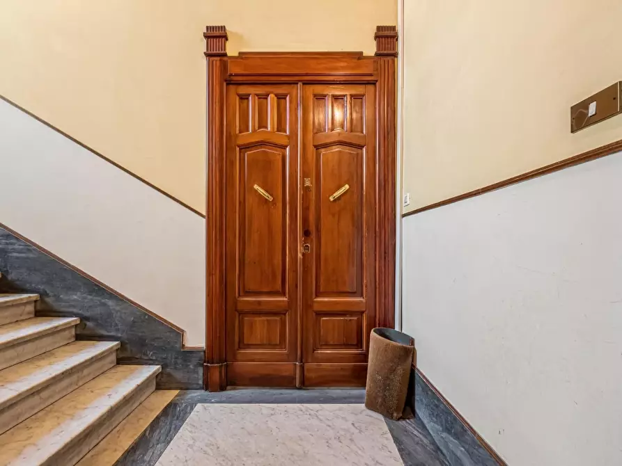 Immagine 4 di Appartamento in vendita  a Carrara