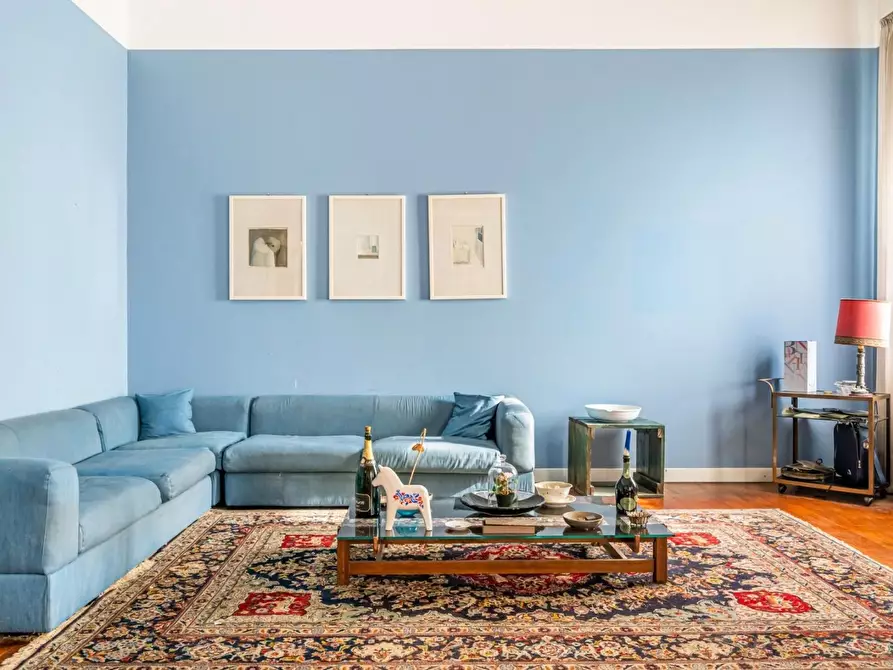 Immagine 11 di Appartamento in vendita  a Carrara