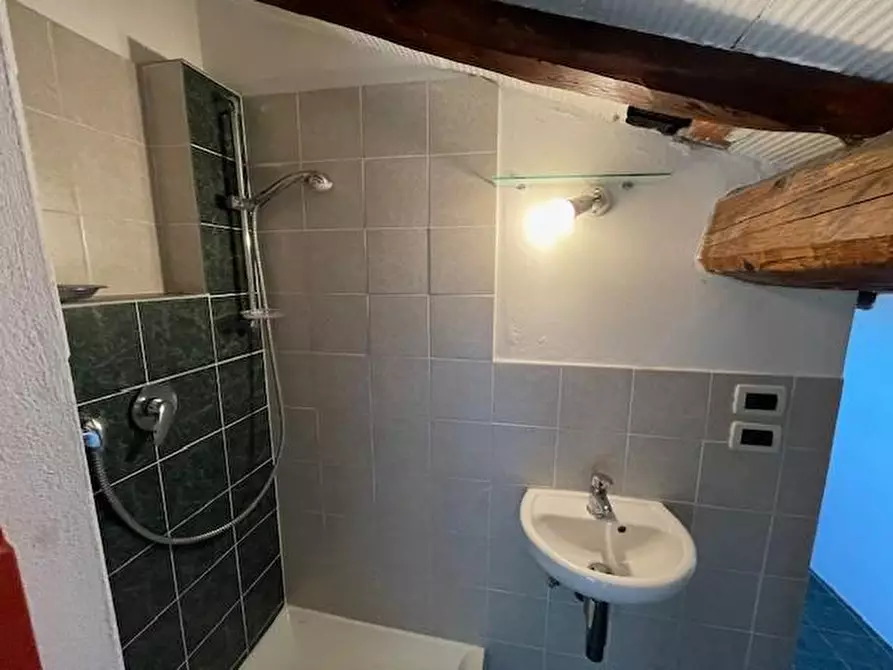 Immagine 18 di Terratetto in vendita  a Vecchiano