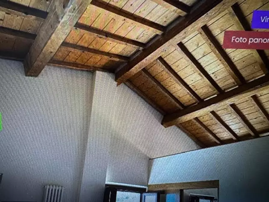 Immagine 2 di Appartamento in vendita  a Calci