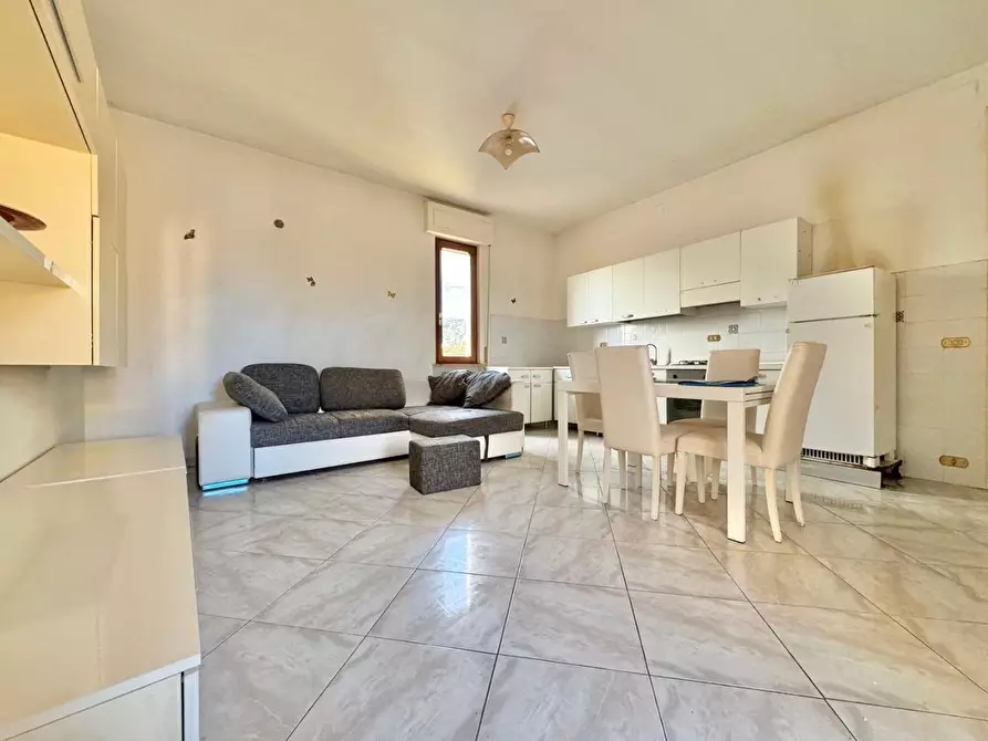 Immagine 2 di Appartamento in vendita  a Palaia