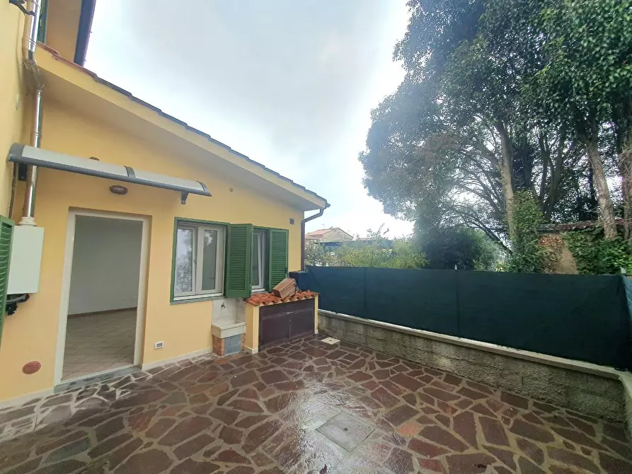 Immagine 20 di Appartamento in vendita  a Capannori