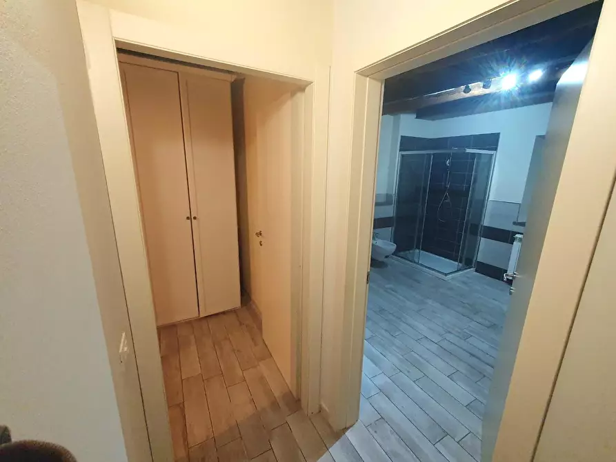 Immagine 35 di Appartamento in vendita  a Capannori