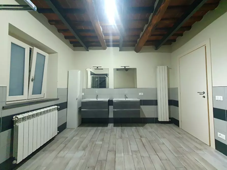 Immagine 31 di Appartamento in vendita  a Capannori